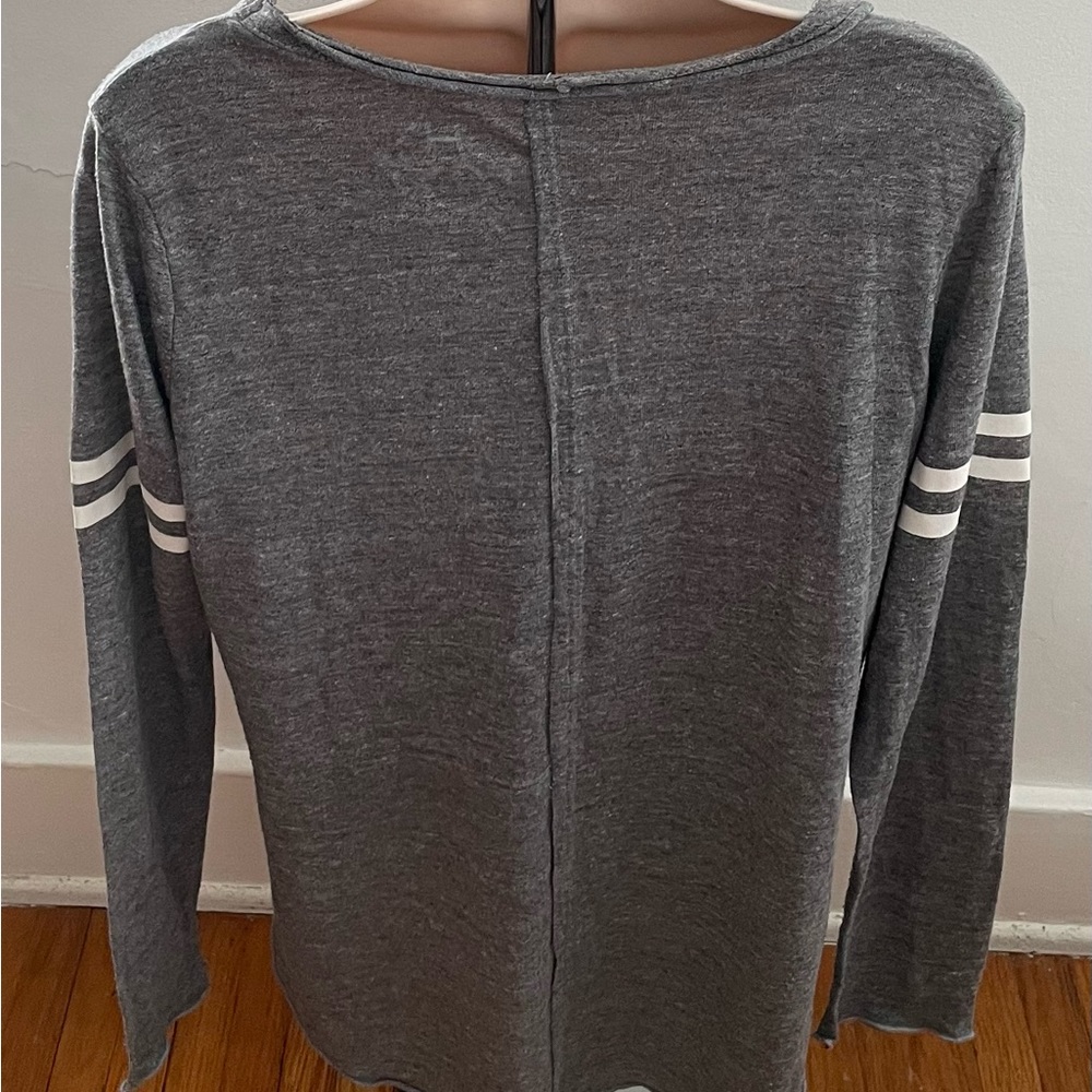 Chaser “Weekend” Gray Application Striped Sleeves… - image 3